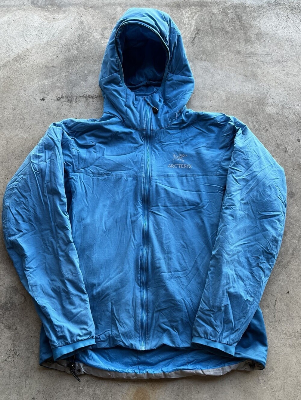 Arc'teryx Men's Atom LT Hoody Jacket Blue Size L Insulated Gorp 2020 Rare Bright